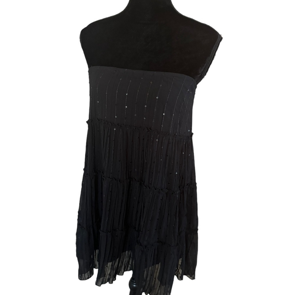 Ninety 4 tiered skirt or min dress sz M black with sequins flowy and fun!